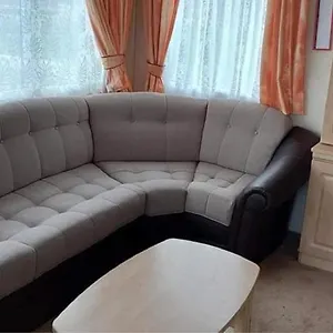 Captivating 3 Bed Caravan In Scarborough
